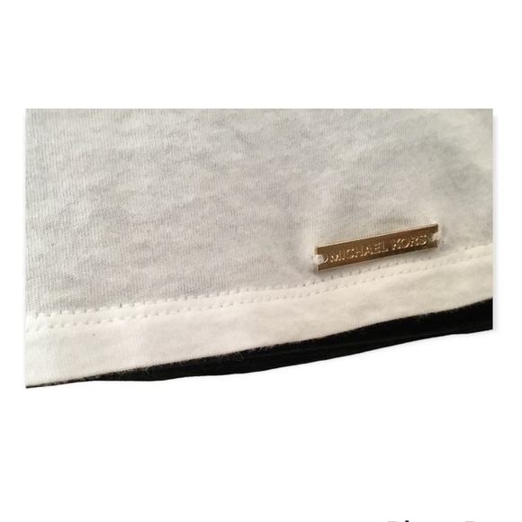 Michael Kors White Blouse 3/4 length belll sleeves - Picture 12 of 12